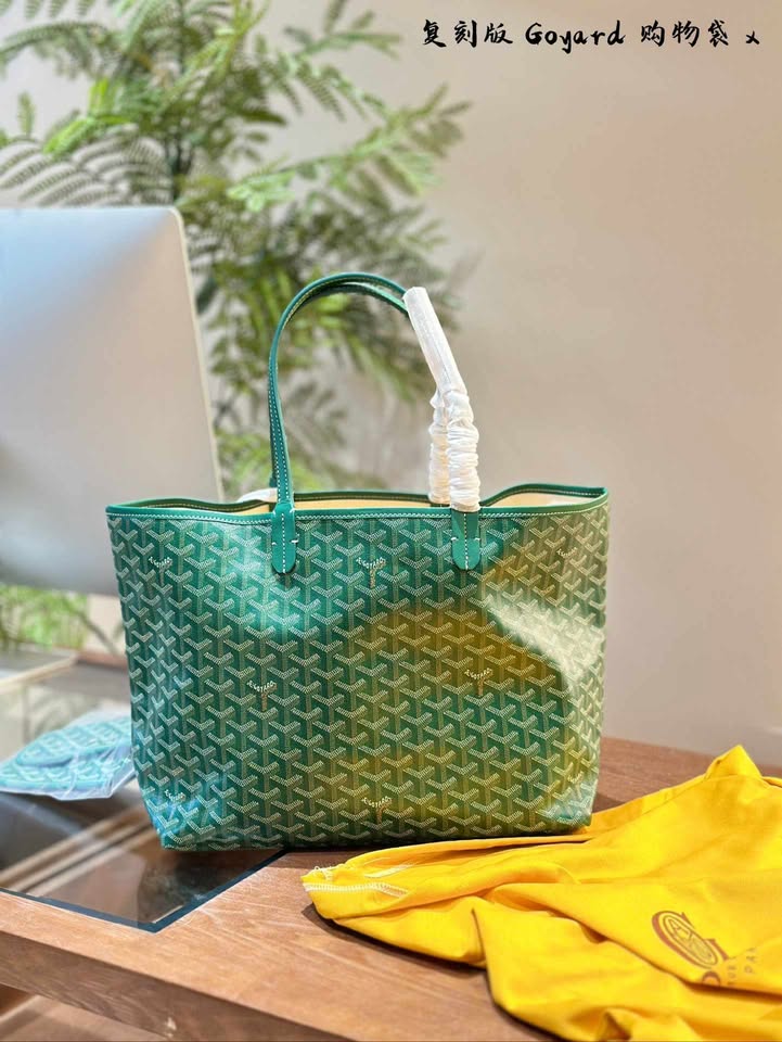 Large Capacity Elegant Tote